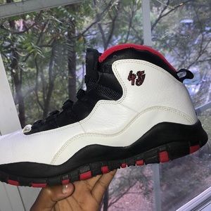 Air Jordan’s 10 retro GS